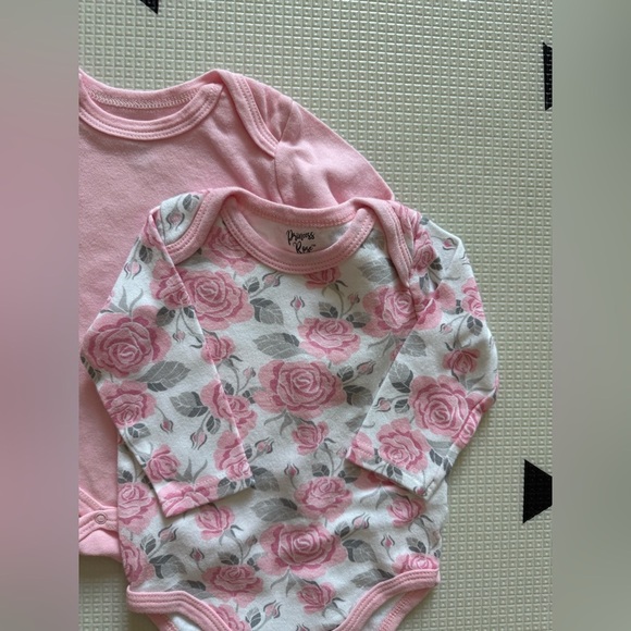 Princess Rose|Baby girl,long sleeve Bodysuit Set-rose floral & solid pink•6-9M - Picture 2 of 4